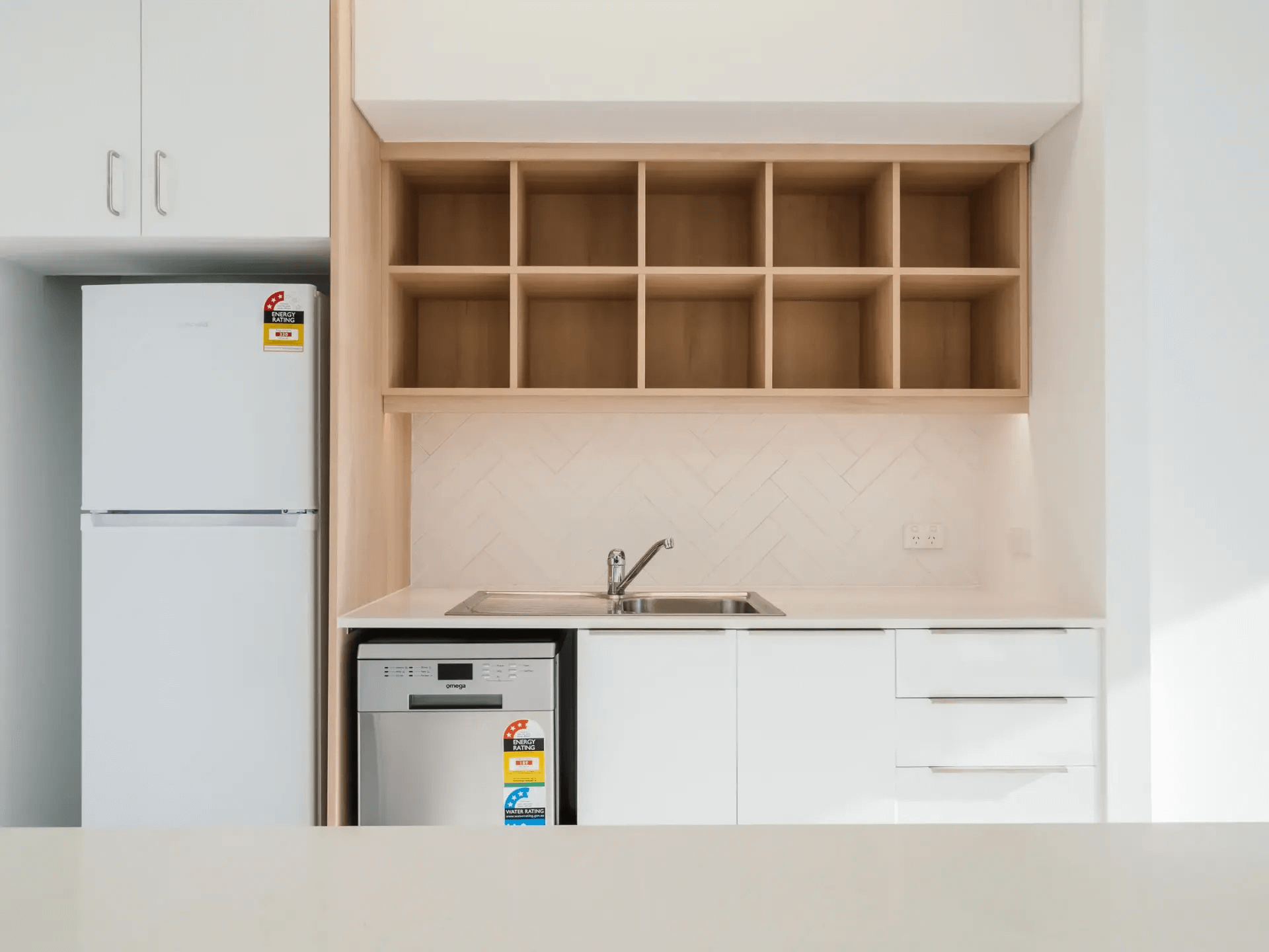 Smart Storage into Dead Space